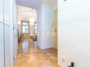Pronájem bytu 2+kk, Praha - Nové Město, Soukenická, 66 m2
