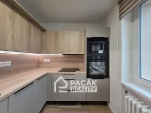 Prodej bytu 3+1, Přerov, Nádražní, 63 m2