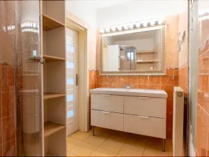 Pronájem bytu 2+kk, Praha - Nové Město, Štěpánská, 74 m2