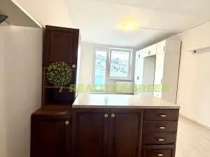 Prodej bytu 2+kk, Vsetín, Okružní, 39 m2
