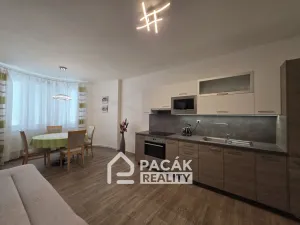 Prodej bytu 3+1, Olomouc, Rumunská, 104 m2