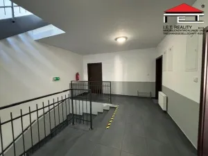 Pronájem bytu 2+kk, Frýdek-Místek - Frýdek, tř. T. G. Masaryka, 65 m2