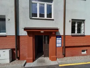 Prodej kanceláře, Pardubice, 865 m2