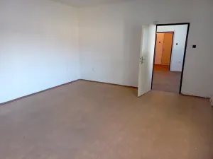 Prodej kanceláře, Pardubice, 865 m2