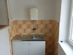 Prodej kanceláře, Pardubice, 865 m2