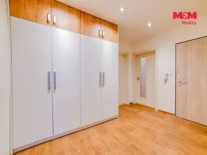 Pronájem bytu 2+1, Cheb, Do Zátiší, 63 m2