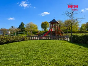 Prodej pozemku pro bydlení, Praha, U školy, 876 m2