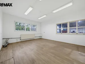 Prodej výrobních prostor, Chodov, Horní, 1901 m2