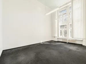 Pronájem ordinace, Ostrava, Nádražní, 2444 m2