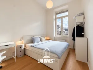 Pronájem bytu 2+kk, Praha - Holešovice, U průhonu, 44 m2