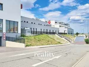 Pronájem bytu 2+kk, Znojmo, Kosmákova, 62 m2