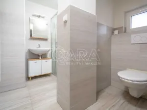 Pronájem bytu 2+1, Neratovice, V Hajnovkách, 46 m2