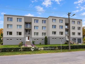 Prodej bytu 4+1, Břežany, 93 m2