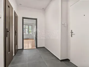 Pronájem bytu 2+kk, Praha - Nusle, Ctiradova, 48 m2