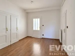 Prodej bytu 3+1, Praha - Dejvice, Zemědělská, 101 m2