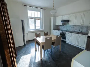 Prodej vícegeneračního domu, Vejprty, 900 m2