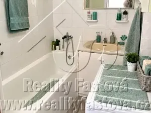 Prodej bytu 2+1, Plzeň, Částkova, 57 m2
