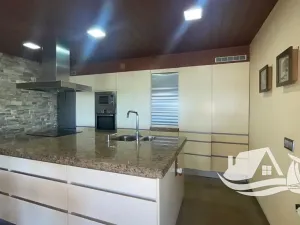 Prodej bytu 4+kk, Torrox, Španělsko, 170 m2
