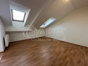 Pronájem bytu 1+1, Chrudim - Chrudim IV, Strojařů, 41 m2