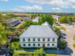 Prodej činžovního domu, Velké Všelisy, 3000 m2