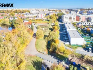 Prodej pozemku pro bydlení, Hradec Králové, 2475 m2