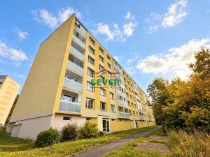 Prodej bytu 1+1, Krupka - Maršov, Karla Čapka, 36 m2