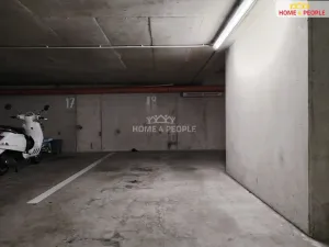 Pronájem garáže, Praha - Běchovice, Mladých Běchovic, 14 m2