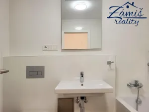 Pronájem bytu 1+kk, Kladno, Lesík, 33 m2