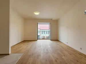 Prodej bytu 1+kk, Bystřice nad Pernštejnem, Masarykovo náměstí, 37 m2