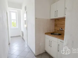 Pronájem kanceláře, Sokolov, 5. května, 20 m2
