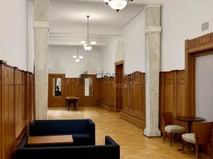 Pronájem kanceláře, Praha, Spálená, 538 m2