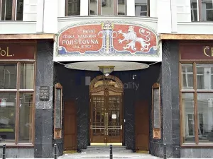 Pronájem kanceláře, Praha, Spálená, 538 m2