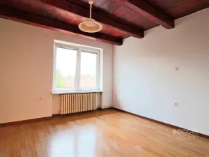 Pronájem bytu 3+kk, Neveklov, Za Radnicí, 55 m2