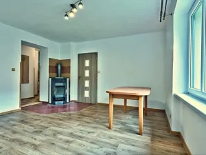 Pronájem bytu 2+1, Poniklá, 57 m2