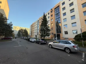 Prodej bytu 3+1, Praha - Čimice, Chvatěrubská, 75 m2