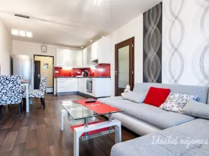 Pronájem bytu 2+kk, Praha - Krč, Sládkovičova, 47 m2