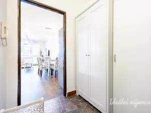 Pronájem bytu 2+kk, Praha - Krč, Sládkovičova, 47 m2
