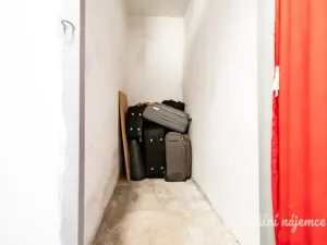 Pronájem bytu 2+kk, Praha - Krč, Sládkovičova, 47 m2