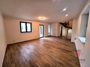 Prodej bytu 4+kk, Praha - Lysolaje, Lysolajské údolí, 105 m2