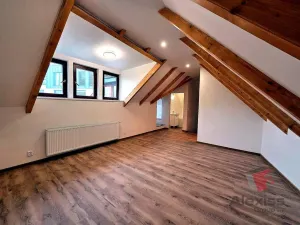 Prodej bytu 4+kk, Praha - Lysolaje, Lysolajské údolí, 105 m2