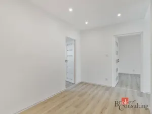 Pronájem bytu 2+1, Jablonec nad Nisou, Budovatelů, 62 m2