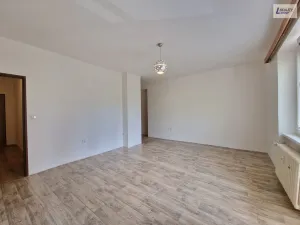 Pronájem bytu 1+kk, Příbram - Příbram VII, náměstí 17. listopadu, 33 m2