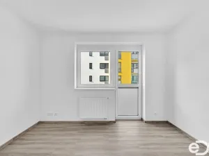 Prodej bytu 3+kk, Dašice, U Kasáren, 70 m2