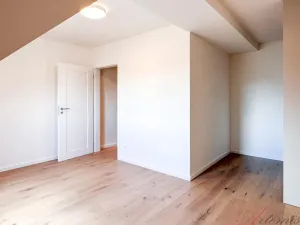 Pronájem bytu 3+kk, Praha - Bubeneč, Na výšinách, 98 m2