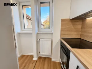 Prodej bytu 3+1, Příbram - Příbram VII, Kremnická, 61 m2
