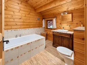 Prodej rodinného domu, Trhové Sviny, Rejta, 800 m2