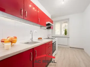 Prodej bytu 2+1, Rosice, Husova čtvrť, 55 m2