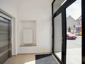 Pronájem bytu 2+kk, Olomouc - Hodolany, Lipenská, 42 m2