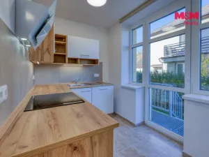 Prodej bytu 1+kk, Klatovy - Luby, 34 m2
