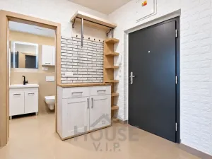 Prodej bytu 2+kk, Praha - Letňany, 42 m2